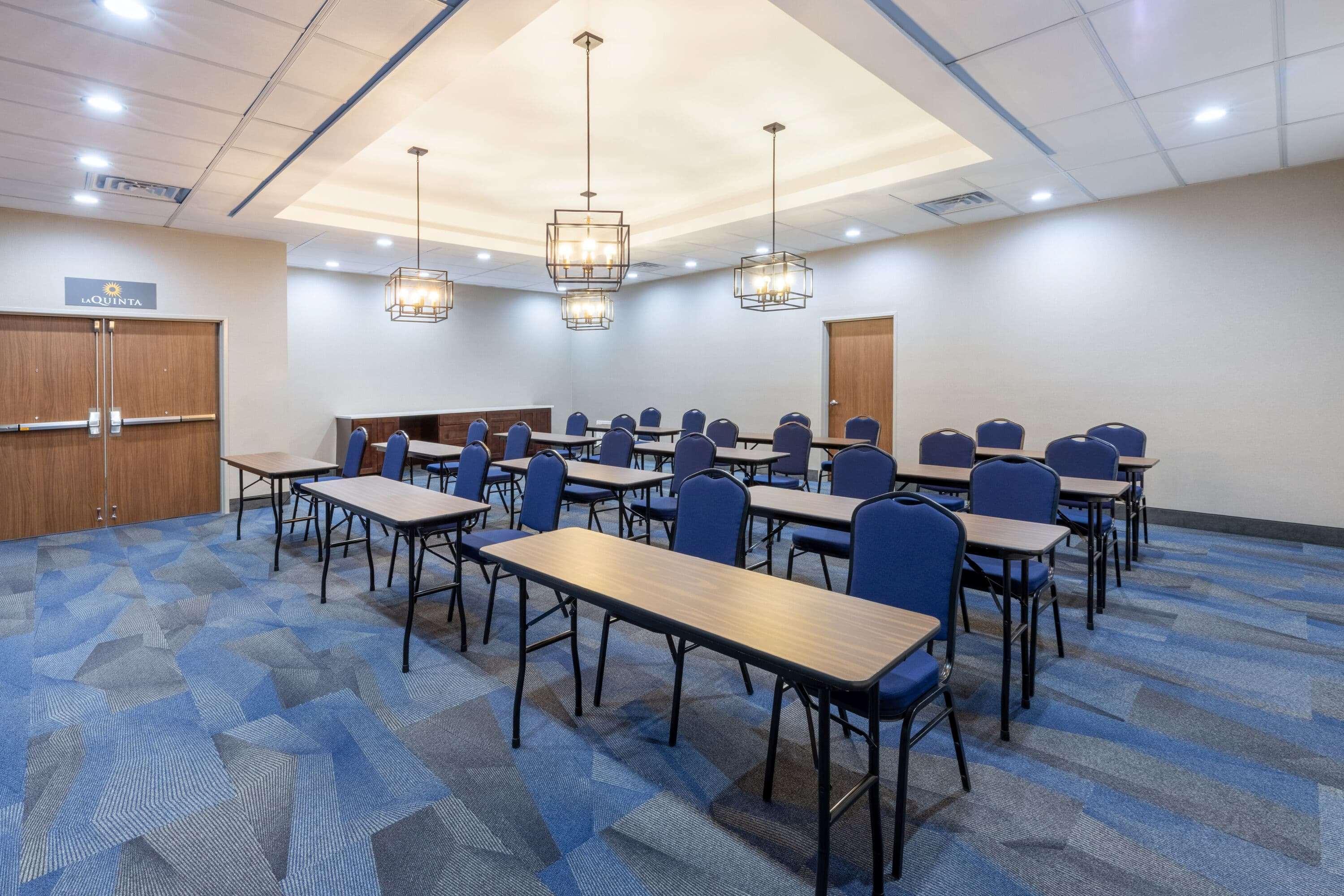 La Quinta Inn & Suites By Wyndham Dallas - Frisco Stadium Dış mekan fotoğraf